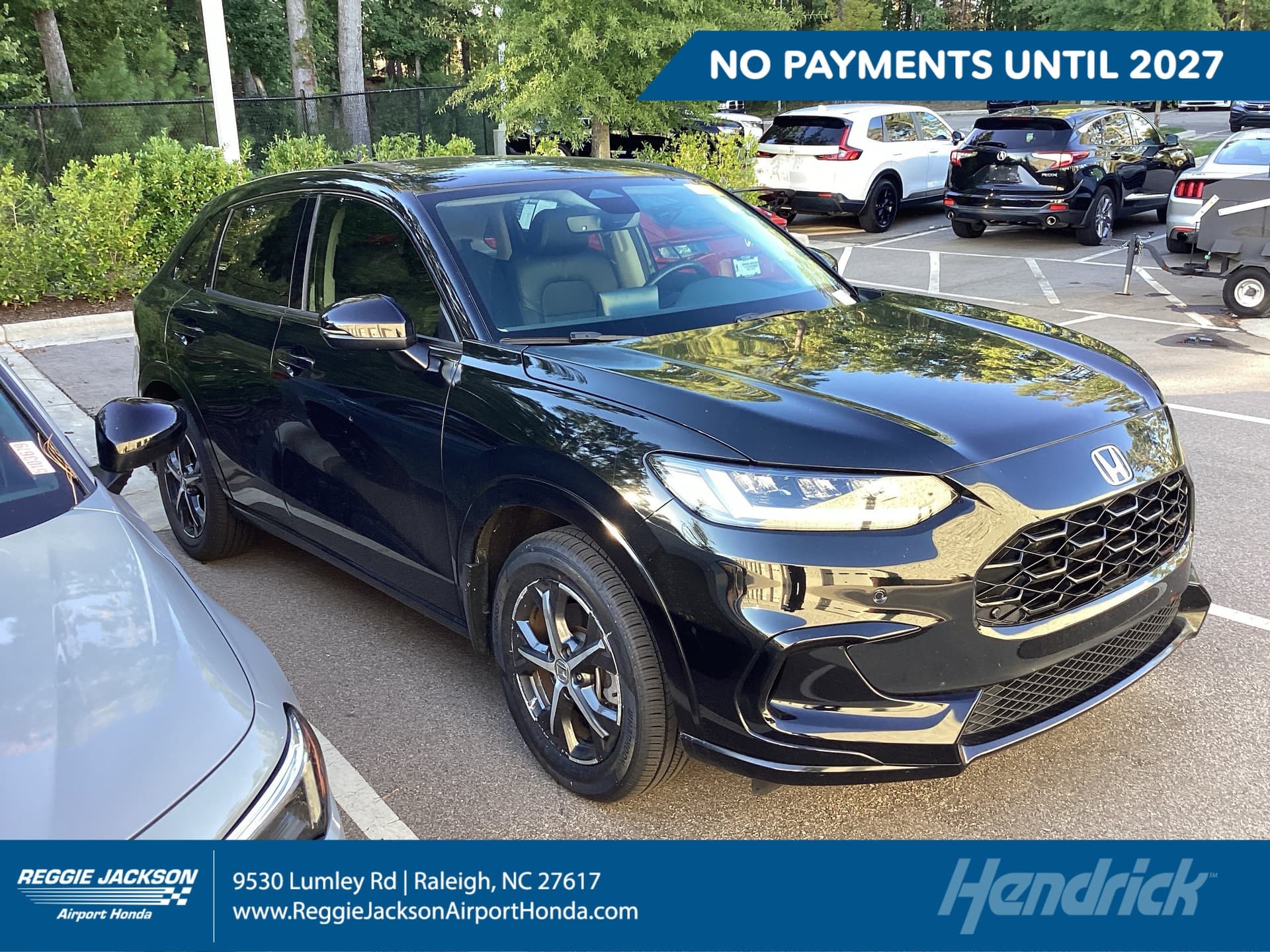 2024 Honda HR-V Base — photo 1 of 11