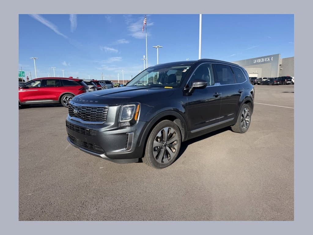 2021 Kia Telluride S — photo 1 of 20
