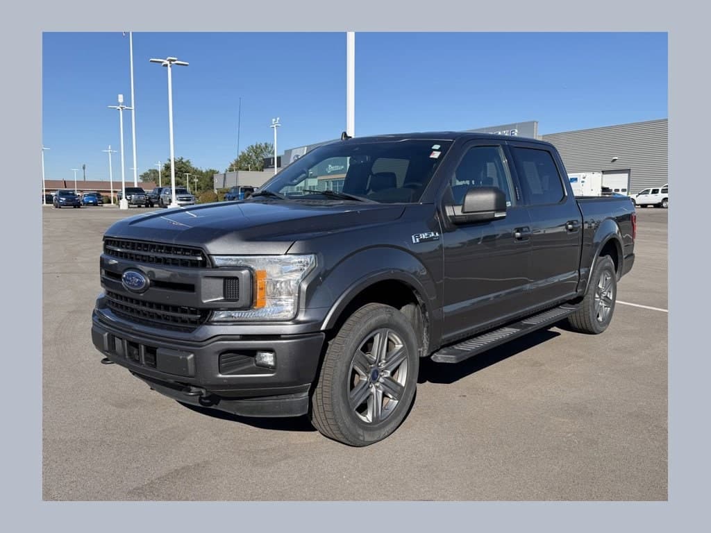 2019 Ford F-150 XLT — photo 1 of 20