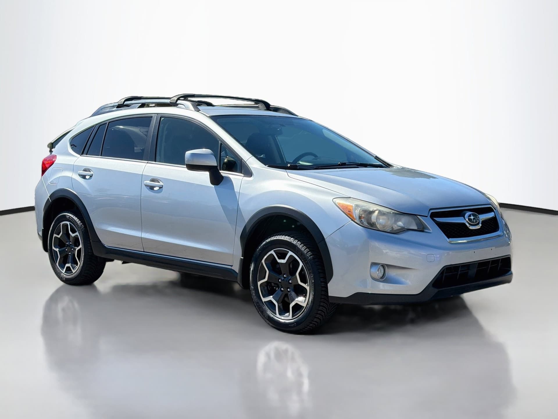 2013 Subaru XV Crosstrek Premium — photo 1 of 32