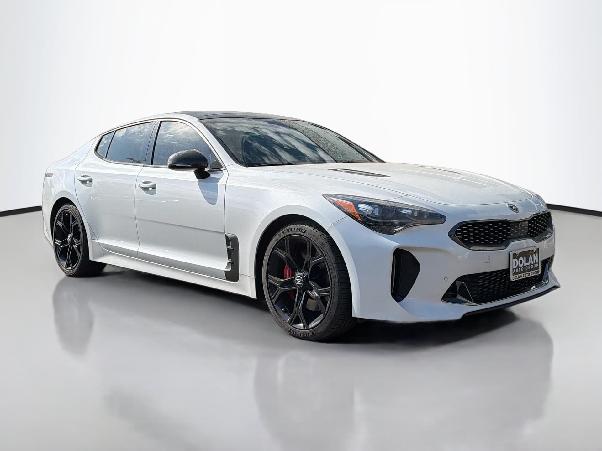 2020 Kia Stinger GT1 — photo 1 of 7