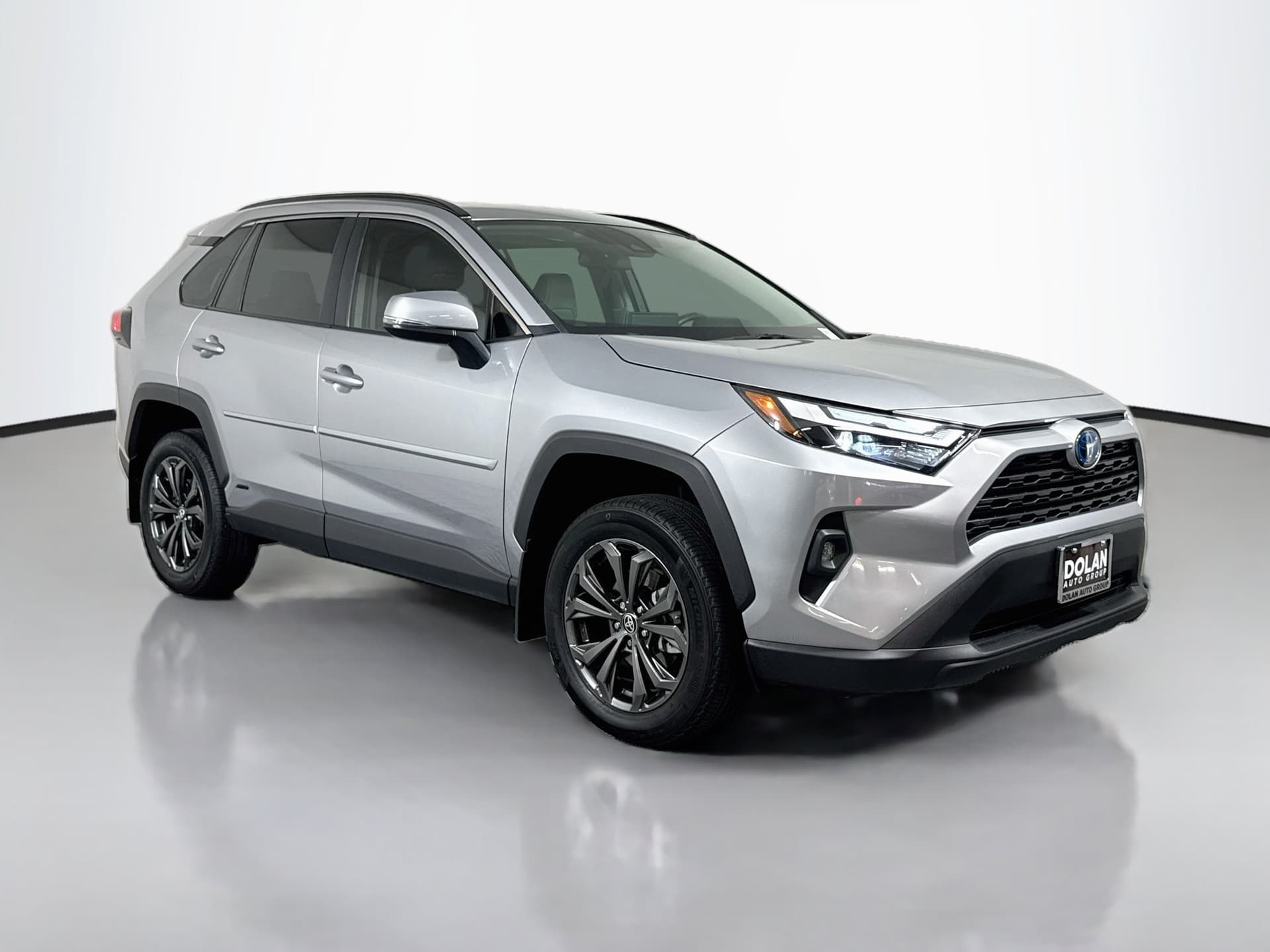 2024 Toyota RAV4 Hybrid XLE Premium — photo 1 of 37
