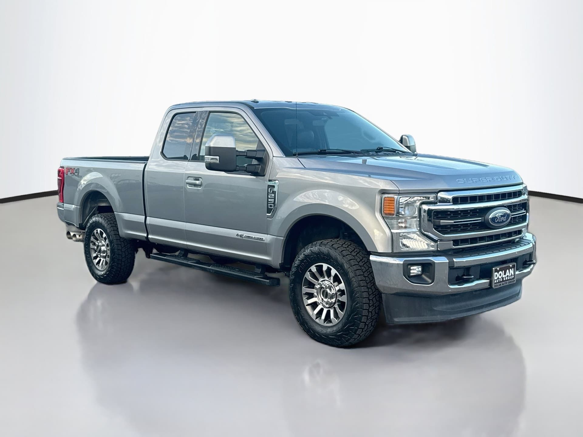 2020 Ford Super Duty F-250 SRW LARIAT — photo 1 of 38
