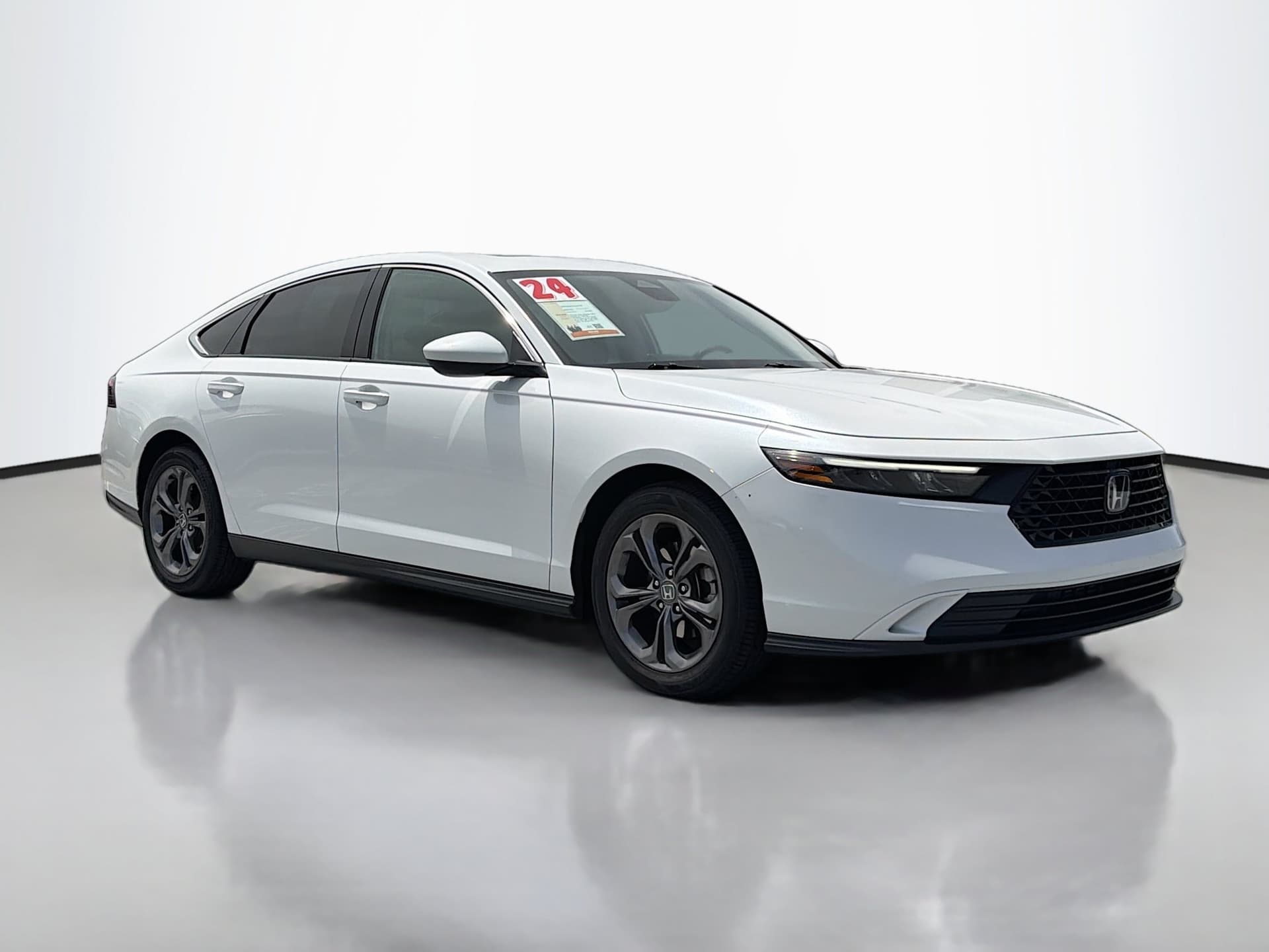 2024 Honda Accord Sedan EX — photo 1 of 34