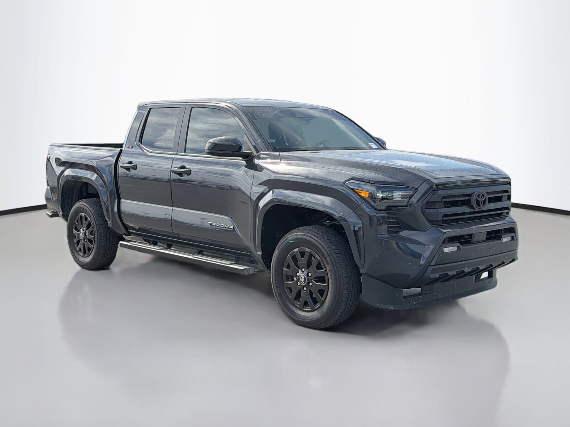 2026 Toyota Tacoma 4WD SR5 — photo 1 of 5