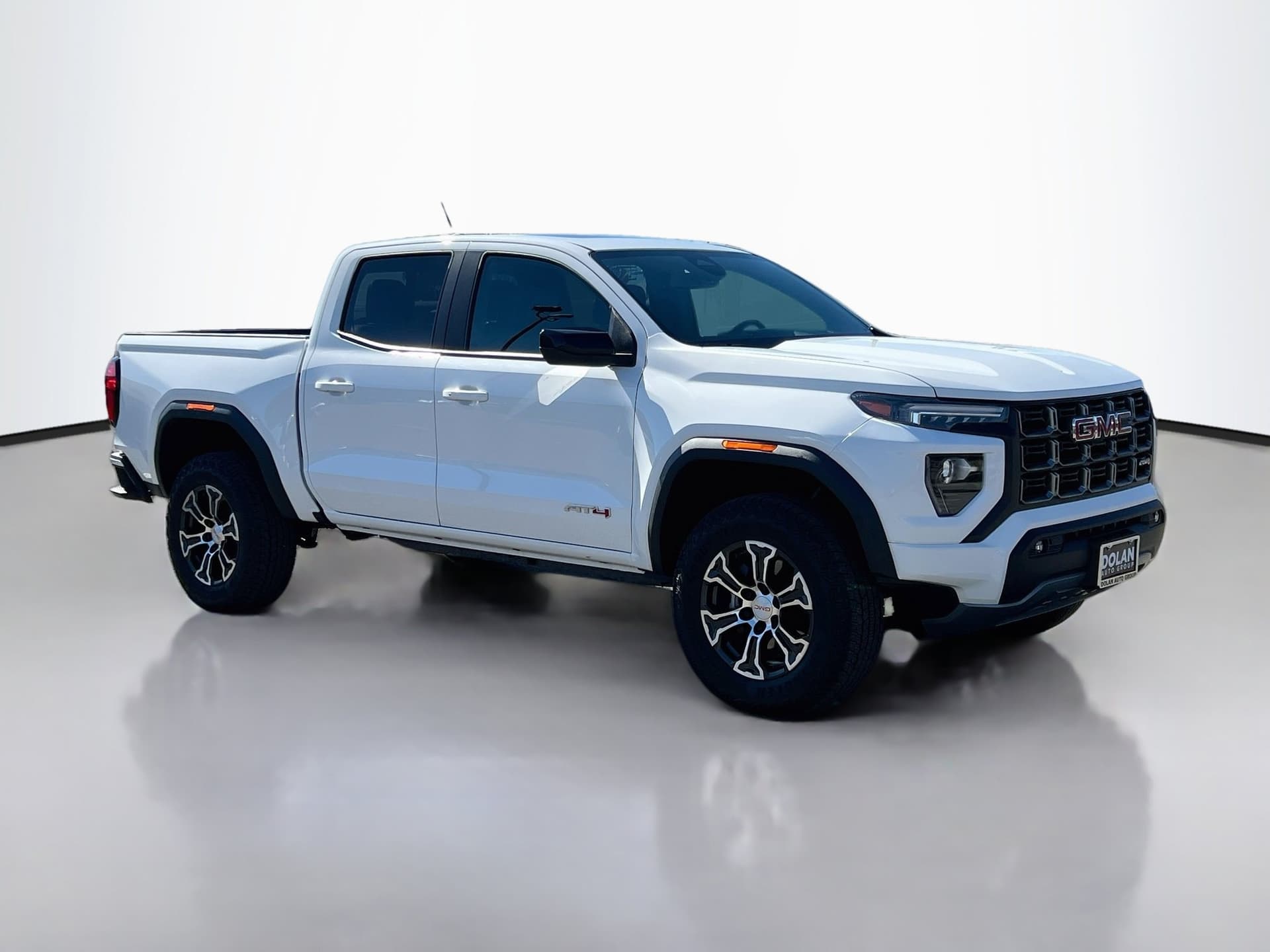 2023 GMC Canyon Base — photo 1 of 36