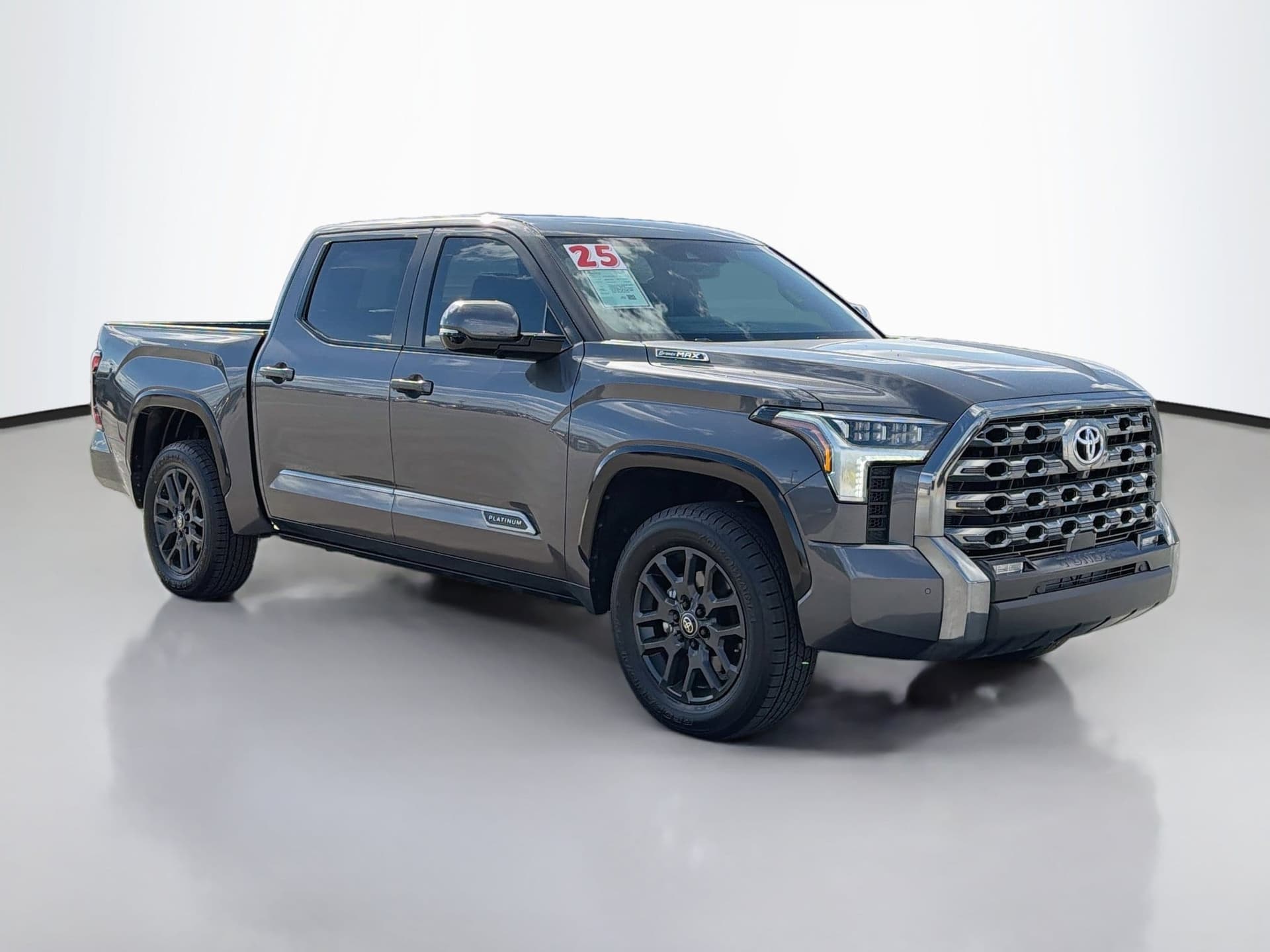 2025 Toyota Tundra 4WD Platinum Hybrid — photo 1 of 37