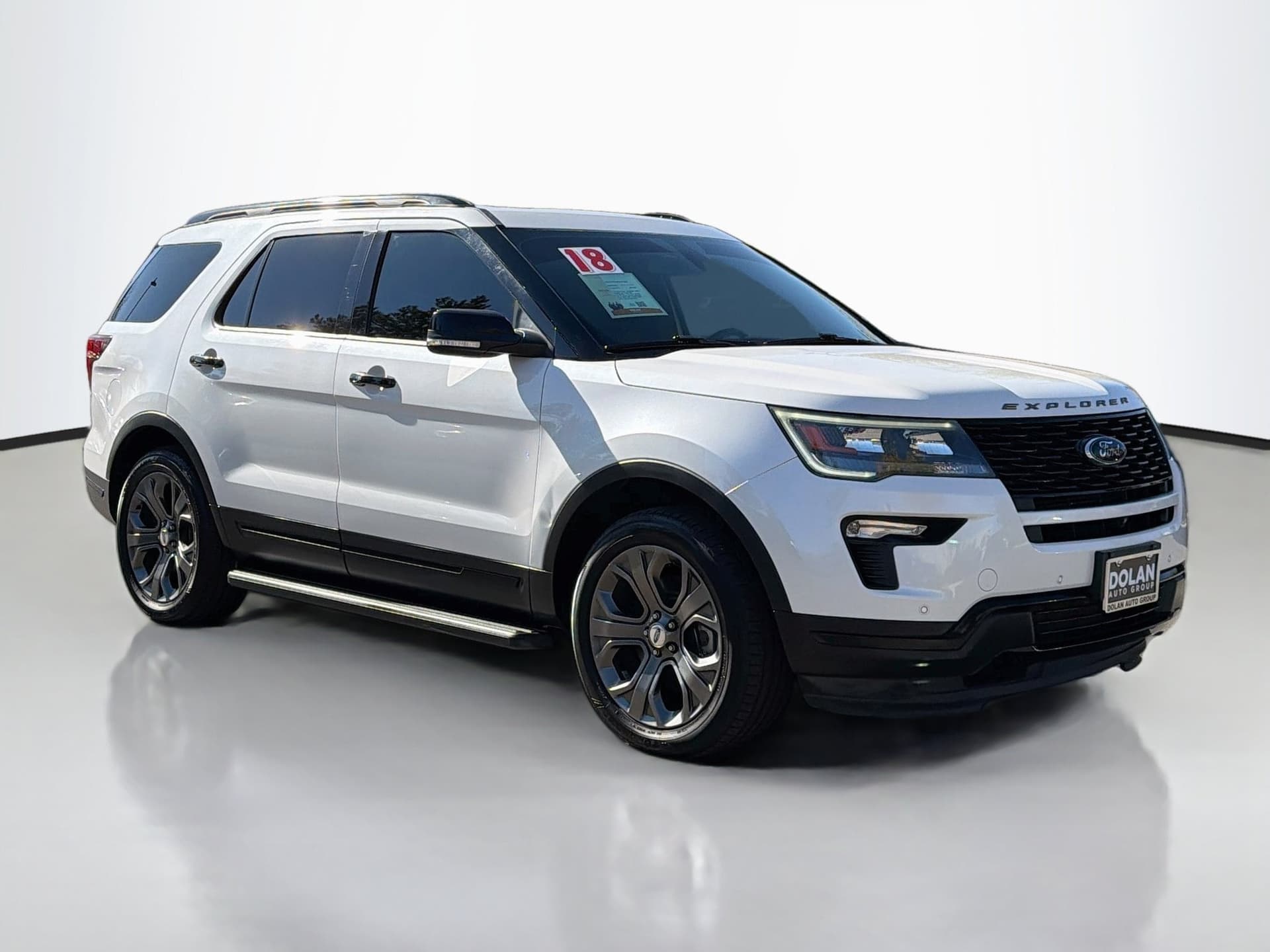 2018 Ford Explorer Sport — photo 1 of 39