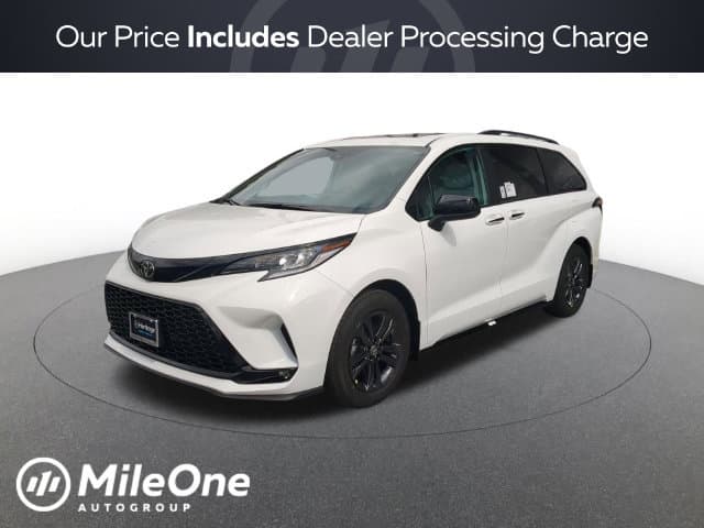 2026 Toyota Sienna XSE — photo 1 of 32
