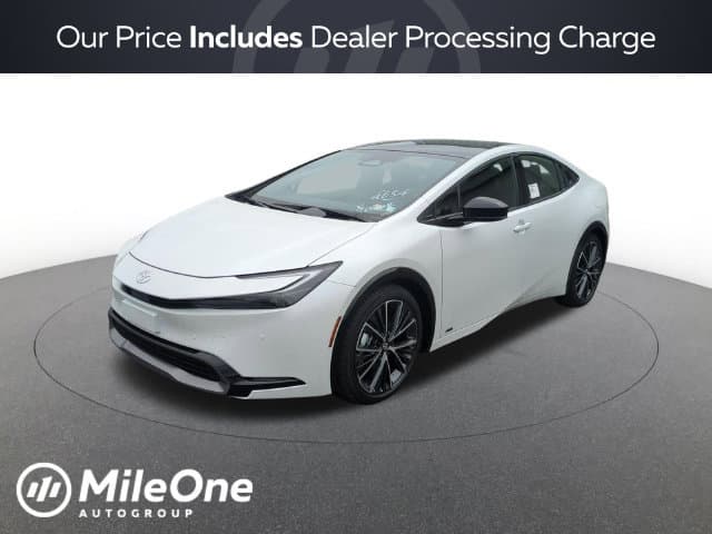 2027 Toyota Prius XLE — photo 1 of 32
