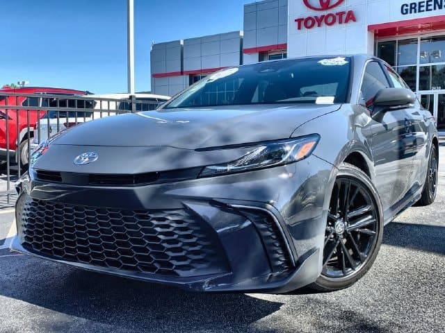 2026 Toyota Camry SE — photo 1 of 80