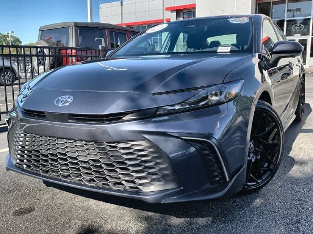 2026 Toyota Camry SE — photo 1 of 80