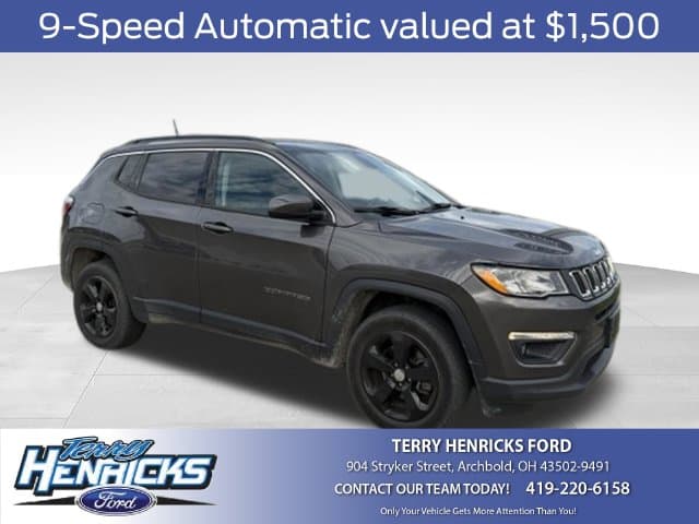 2020 Jeep Compass Latitude — photo 1 of 22