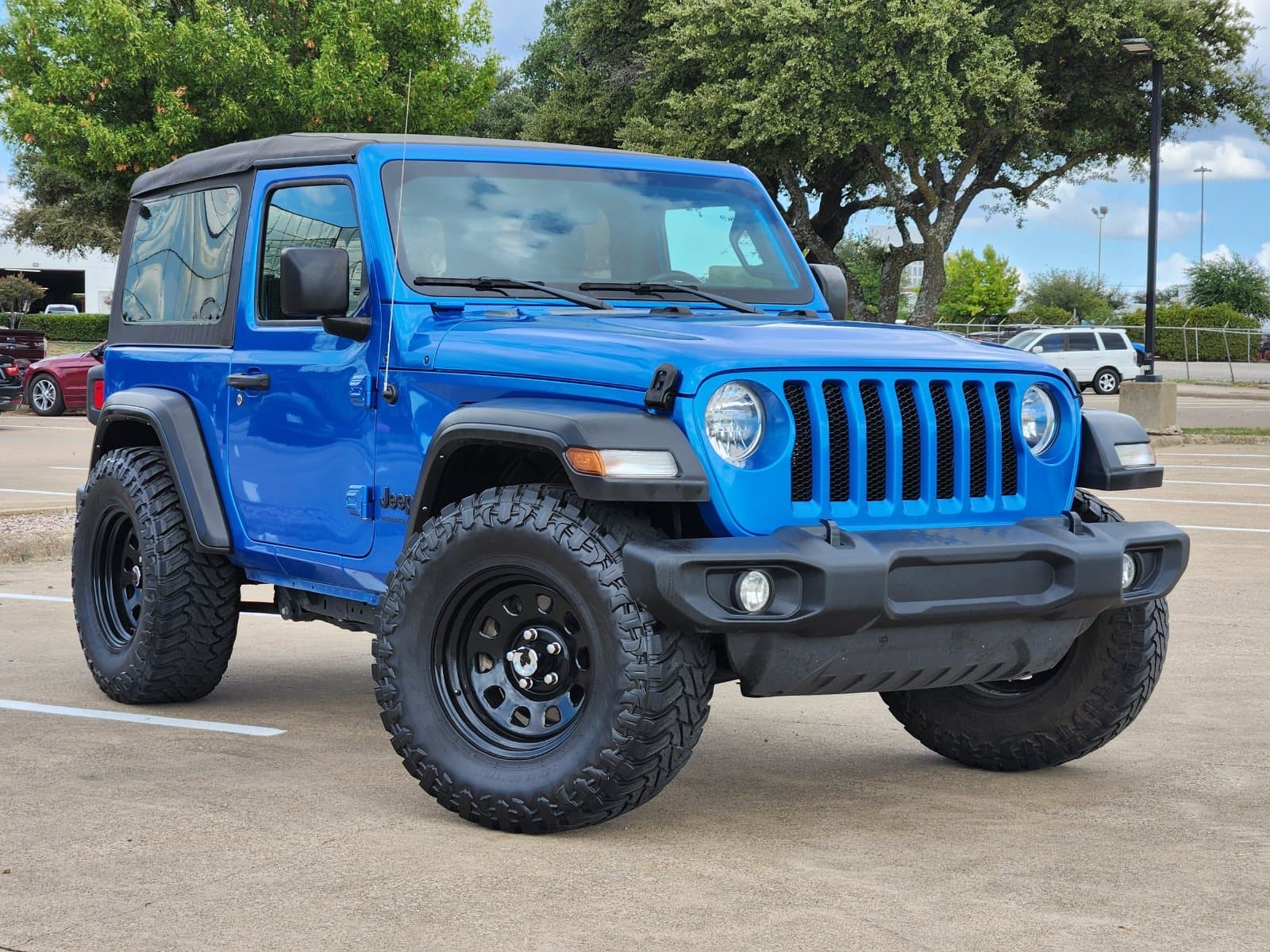 2022 Jeep Wrangler Sport — photo 1 of 41