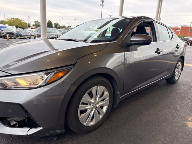 2023 Nissan Sentra S — photo 1 of 7
