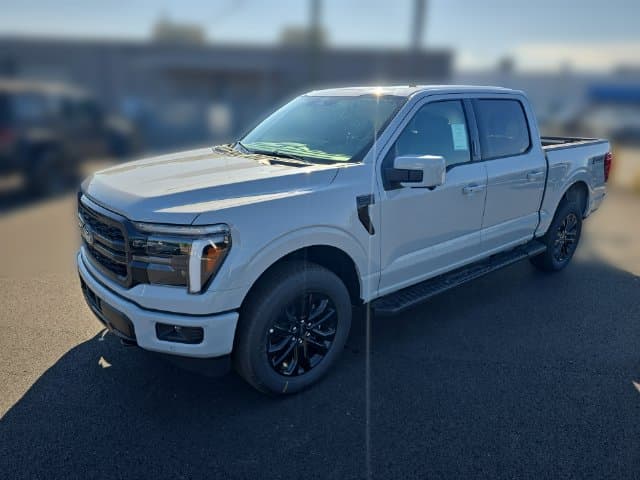 2026 Ford F-150 LARIAT — photo 1 of 33
