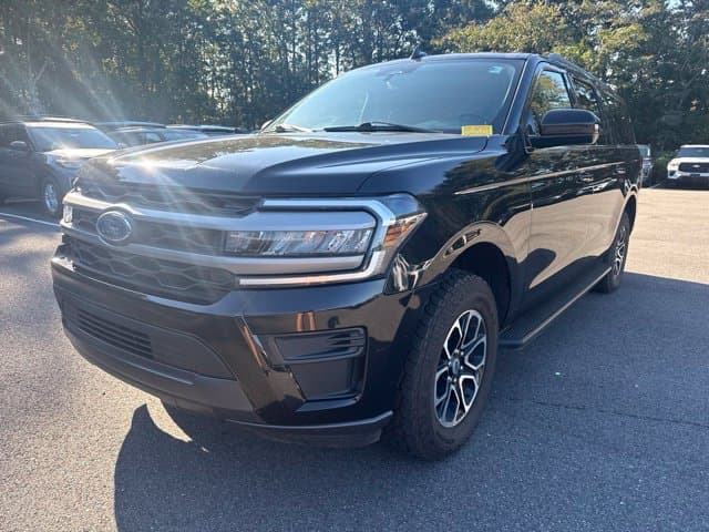 2024 Ford Expedition Max XLT — photo 1 of 11