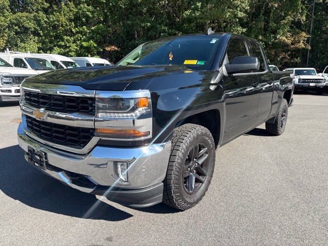 2017 Chevrolet Silverado 1500 Base — photo 1 of 10