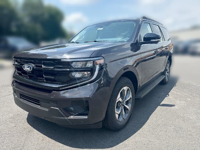 2027 Ford Expedition Active — photo 1 of 26
