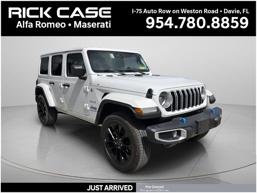 2024 Jeep Wrangler Sahara — photo 1 of 11
