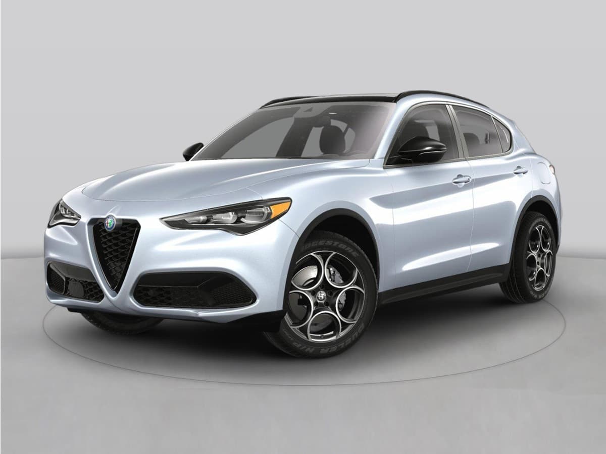 2026 Alfa Romeo Stelvio Base — photo 1 of 13