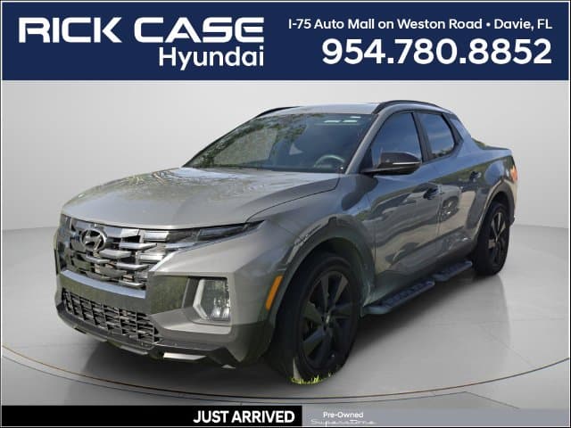 2024 Hyundai Santa Cruz Base — photo 1 of 11