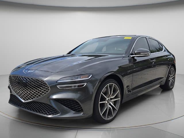 2024 Genesis G70 2.5T — photo 1 of 11