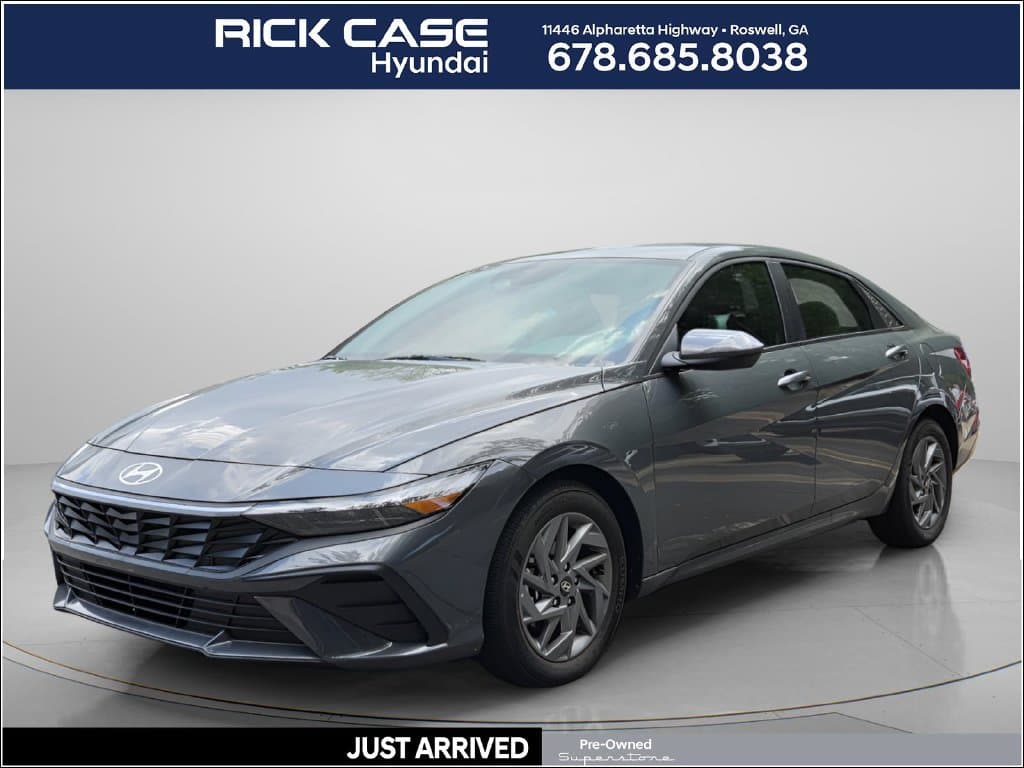 2026 Hyundai Elantra Hybrid Blue — photo 1 of 11