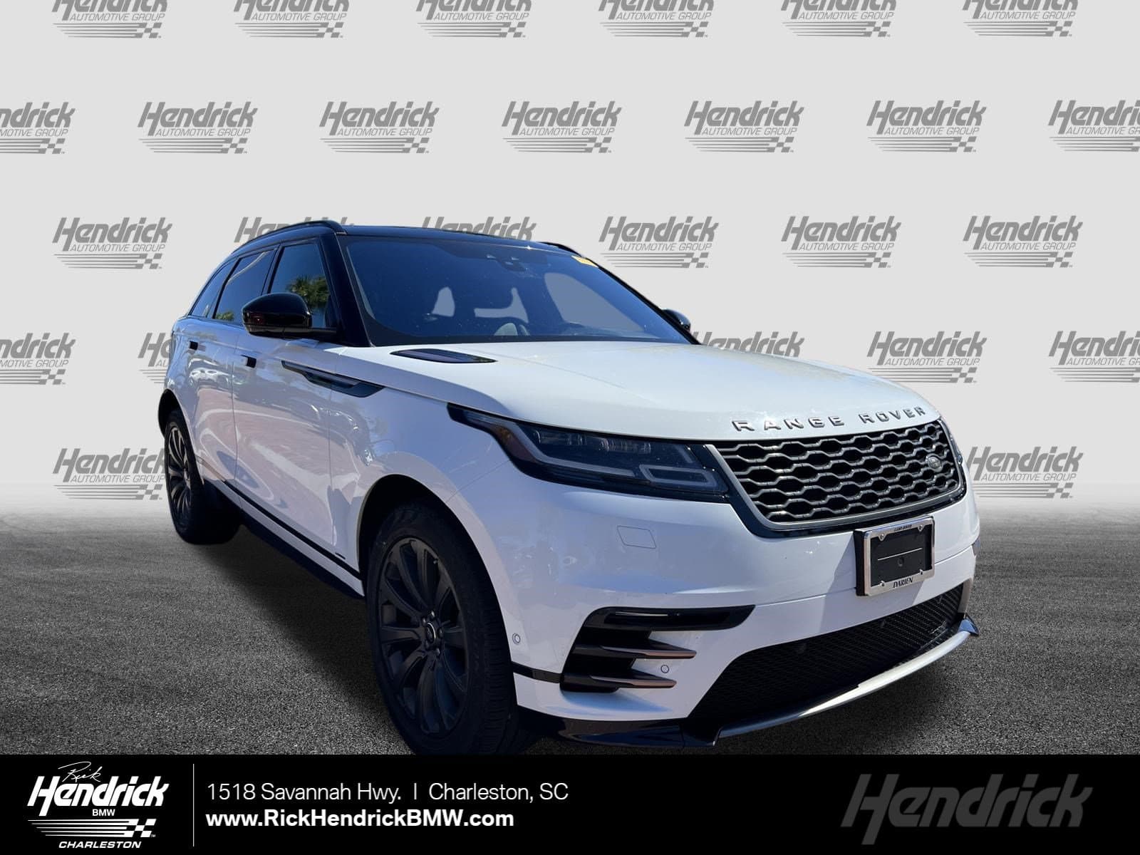 2018 Land Rover Range Rover Velar R-Dynamic SE — photo 1 of 41