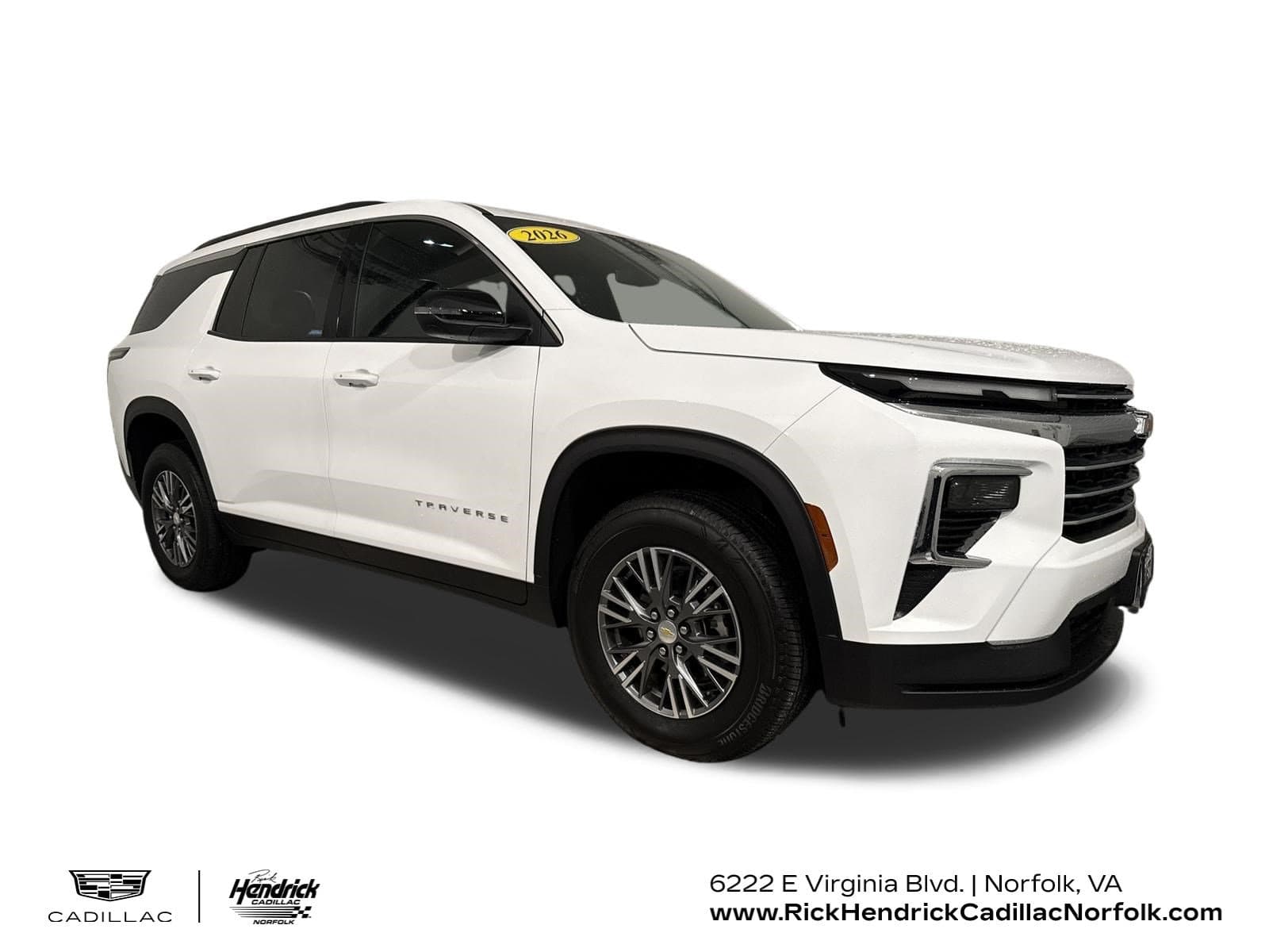 2026 Chevrolet Traverse FWD LT — photo 1 of 37