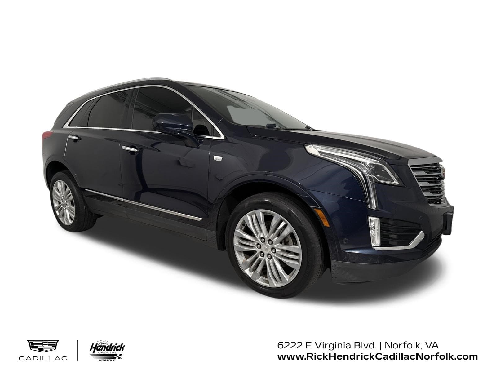2017 Cadillac XT5 Premium Luxury AWD — photo 1 of 34