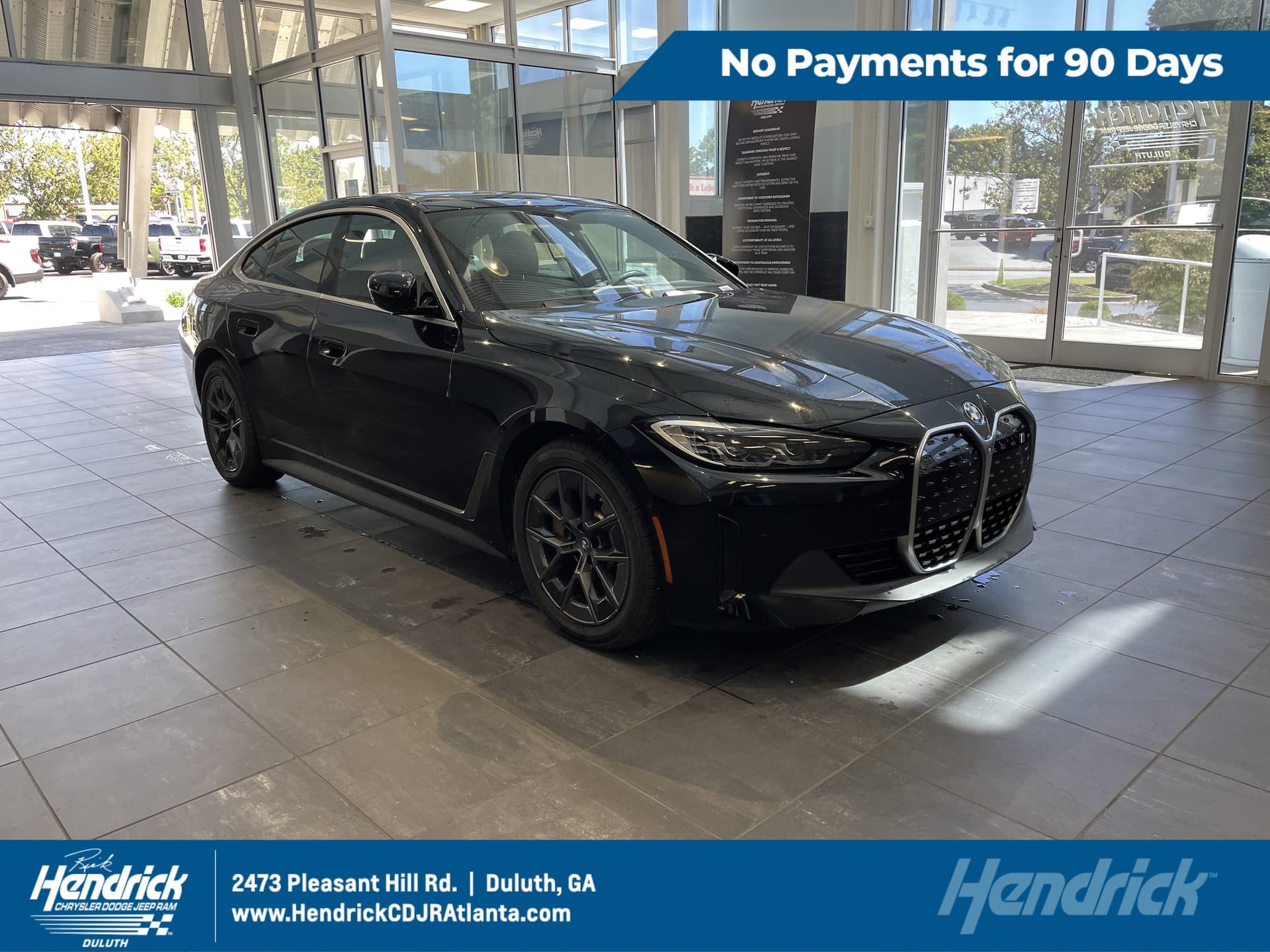 2023 BMW i4 eDrive35 — photo 1 of 45