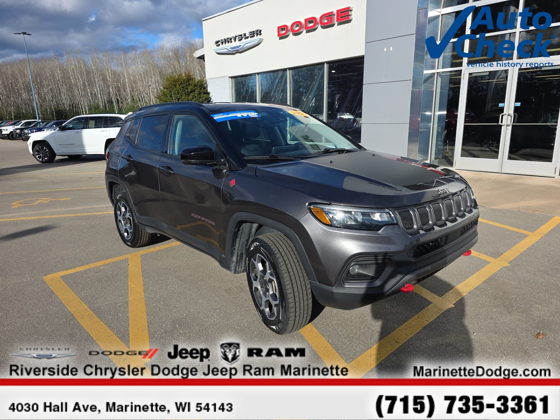 2022 Jeep Compass Trailhawk — photo 1 of 32