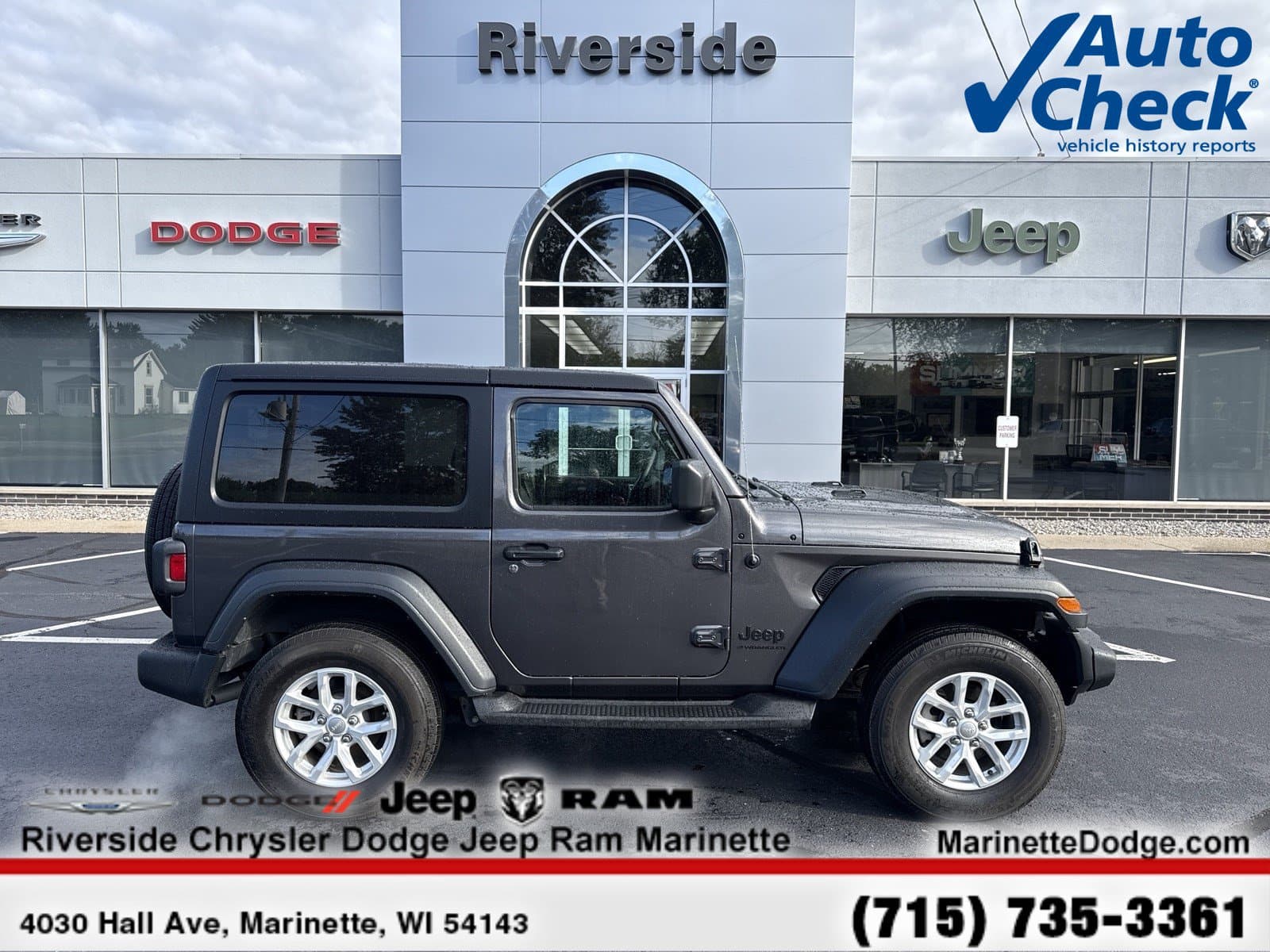 2023 Jeep Wrangler Sport — photo 1 of 26