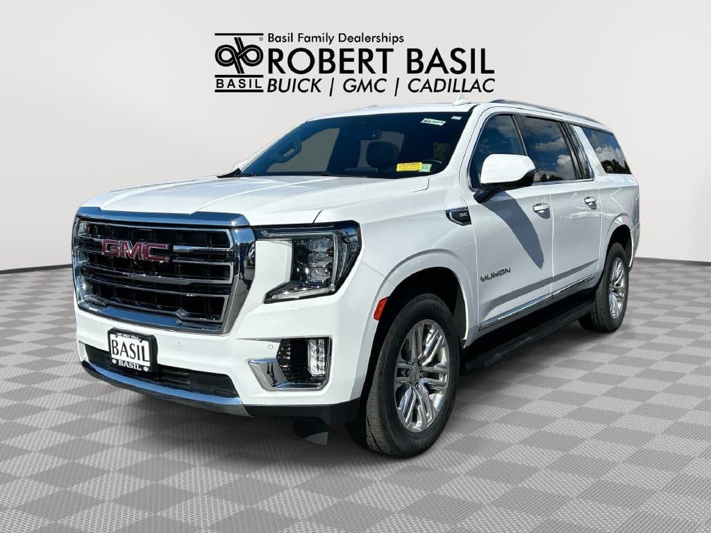 2023 GMC Yukon XL SLT — photo 1 of 14