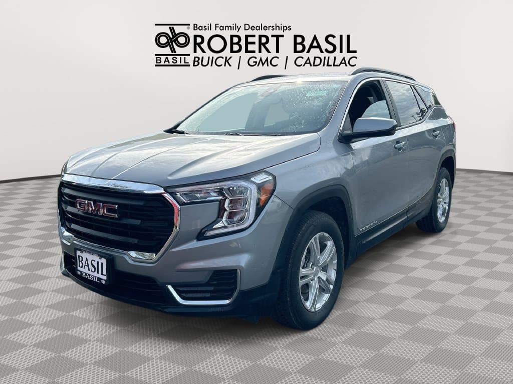 2024 GMC Terrain SLE — photo 1 of 32