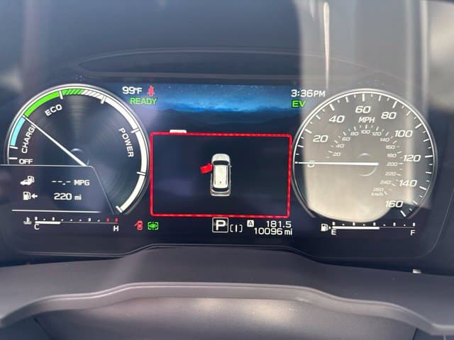 2025 Subaru Forester Touring Hybrid — photo 1 of 9