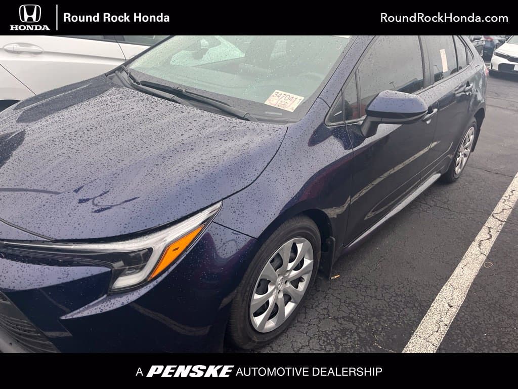 2024 Toyota Corolla Hybrid LE — photo 1 of 3