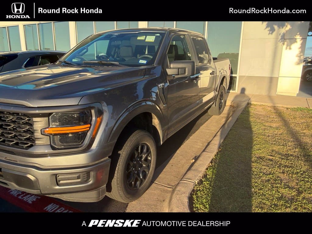 2025 Ford F-150 STX — photo 1 of 10