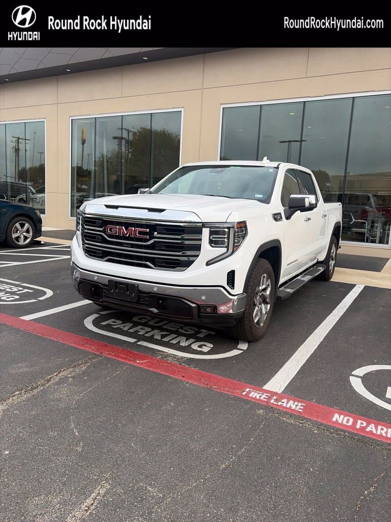 2026 GMC Sierra 1500 SLT — photo 1 of 10