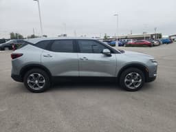 Extra Photo