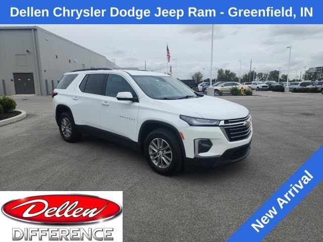 2023 Chevrolet Traverse Base — photo 1 of 16