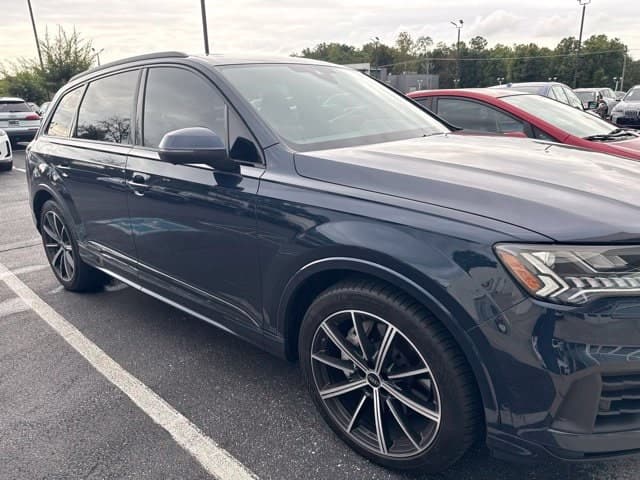 2024 Audi Q7 Prestige — photo 1 of 4