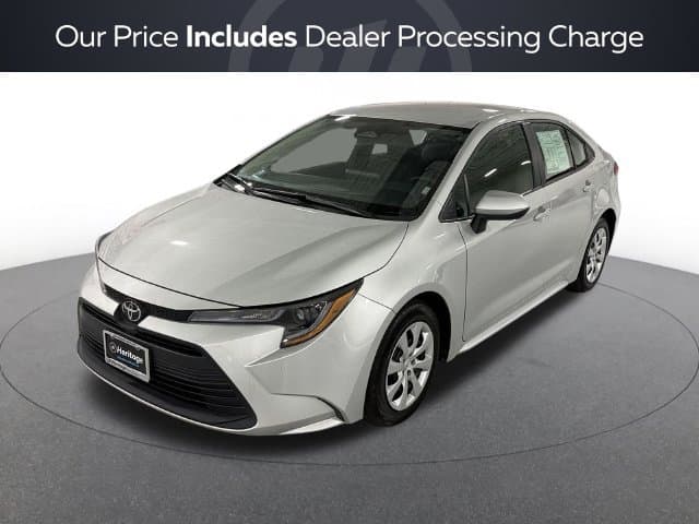 2025 Toyota Corolla LE — photo 1 of 23