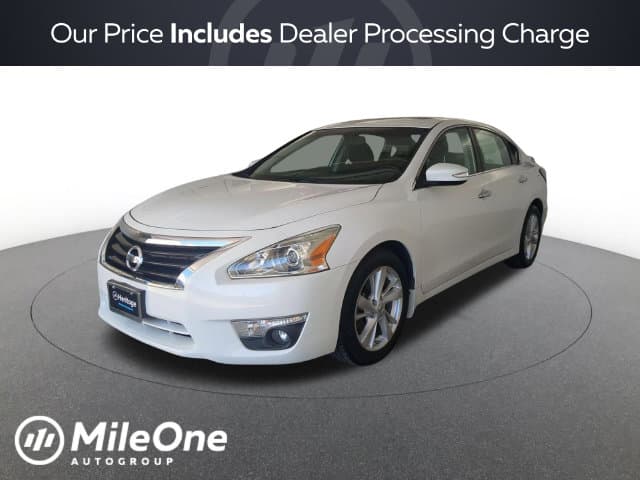 2015 Nissan Altima 2.5 SV — photo 1 of 23