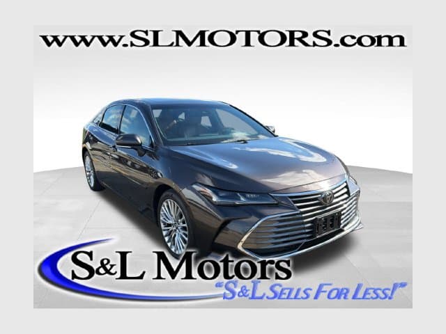2019 Toyota Avalon Limited — photo 1 of 15