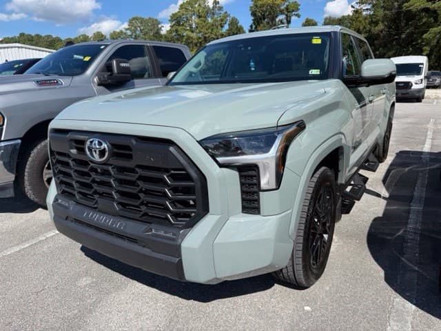 2024 Toyota Tundra 4WD SR5 — photo 1 of 7