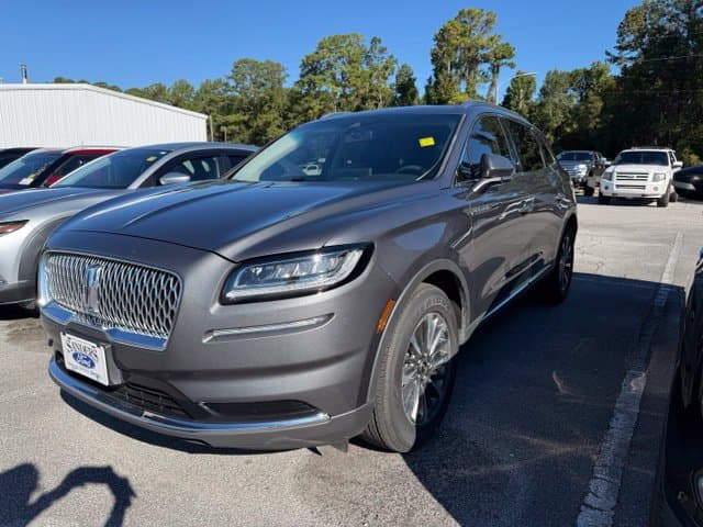 2022 Lincoln Nautilus Standard — photo 1 of 9