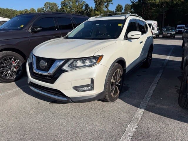 2019 Nissan Rogue SL — photo 1 of 7