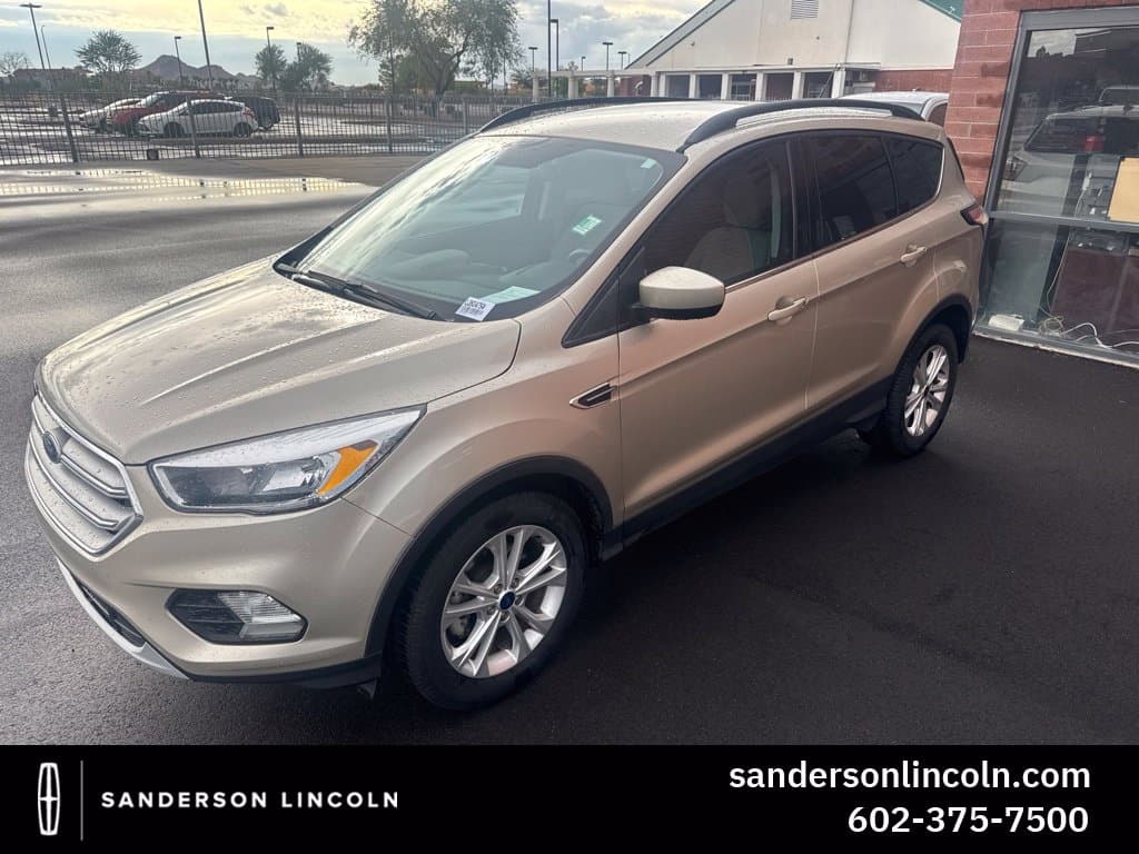 2018 Ford Escape SE — photo 1 of 2